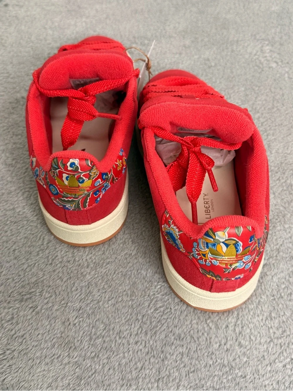 Adidas Campus 00s x Liberty London Floral Red Suede Sneaker Women’s 5.5 Rare NWT
